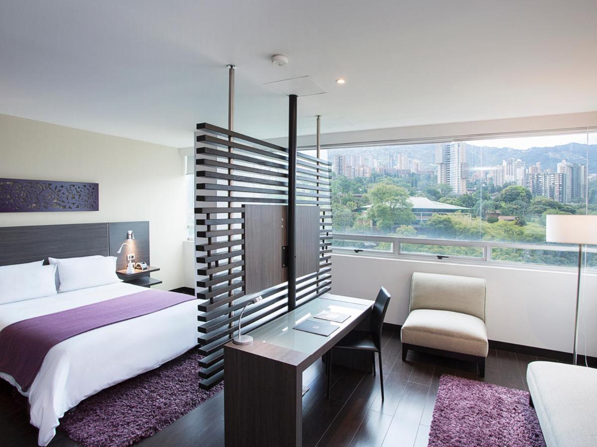 Hotel Bh El Poblado Меделин Екстериор снимка