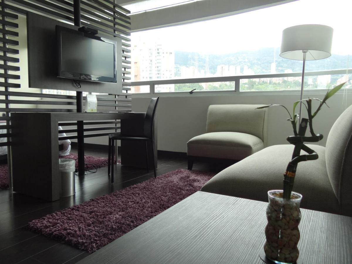 Hotel Bh El Poblado Меделин Екстериор снимка