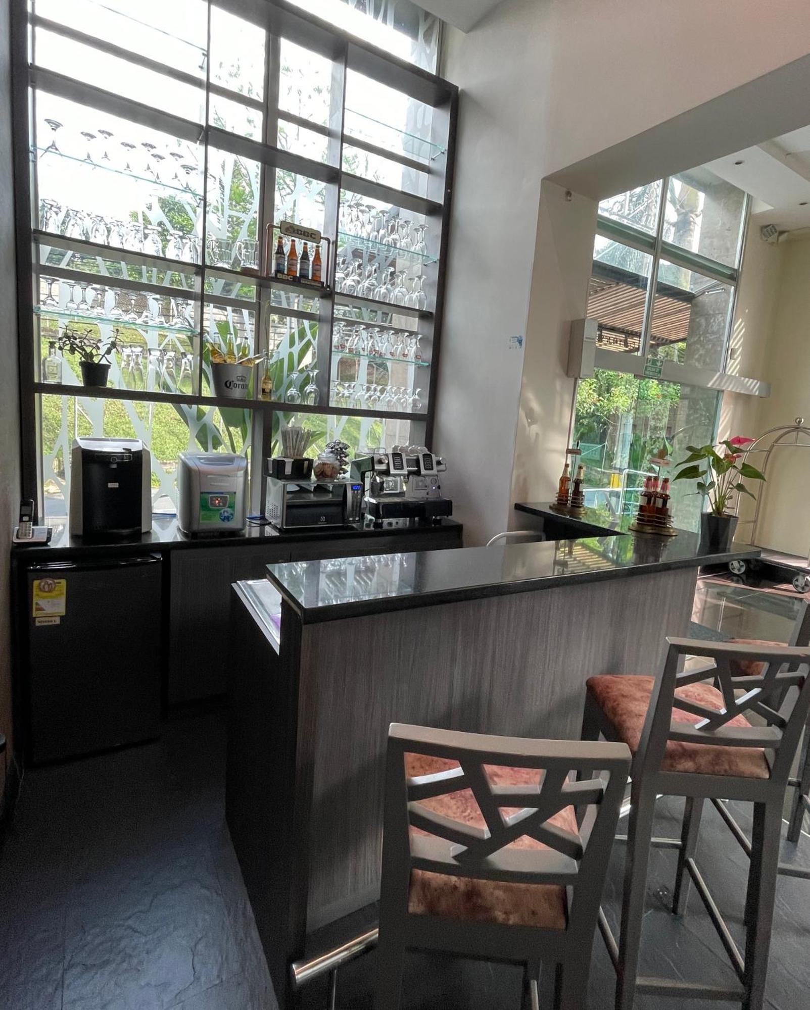 Hotel Bh El Poblado Меделин Екстериор снимка